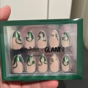 Harry Potter x Glamnetic Press-On Nails
